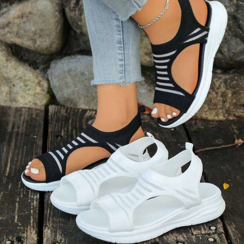 2026 Summer New Women's Anti-Slip Wear-Resistant Sandals Outdoor Beach Shoes Comfortable Breathable Flat-Toe Footwear