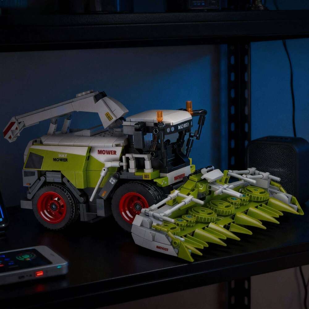 Farmer Truck model Building Block Tractor Cultivator Harvester Vehicle MOC Car Brick City Construction Toy For Children Z260306