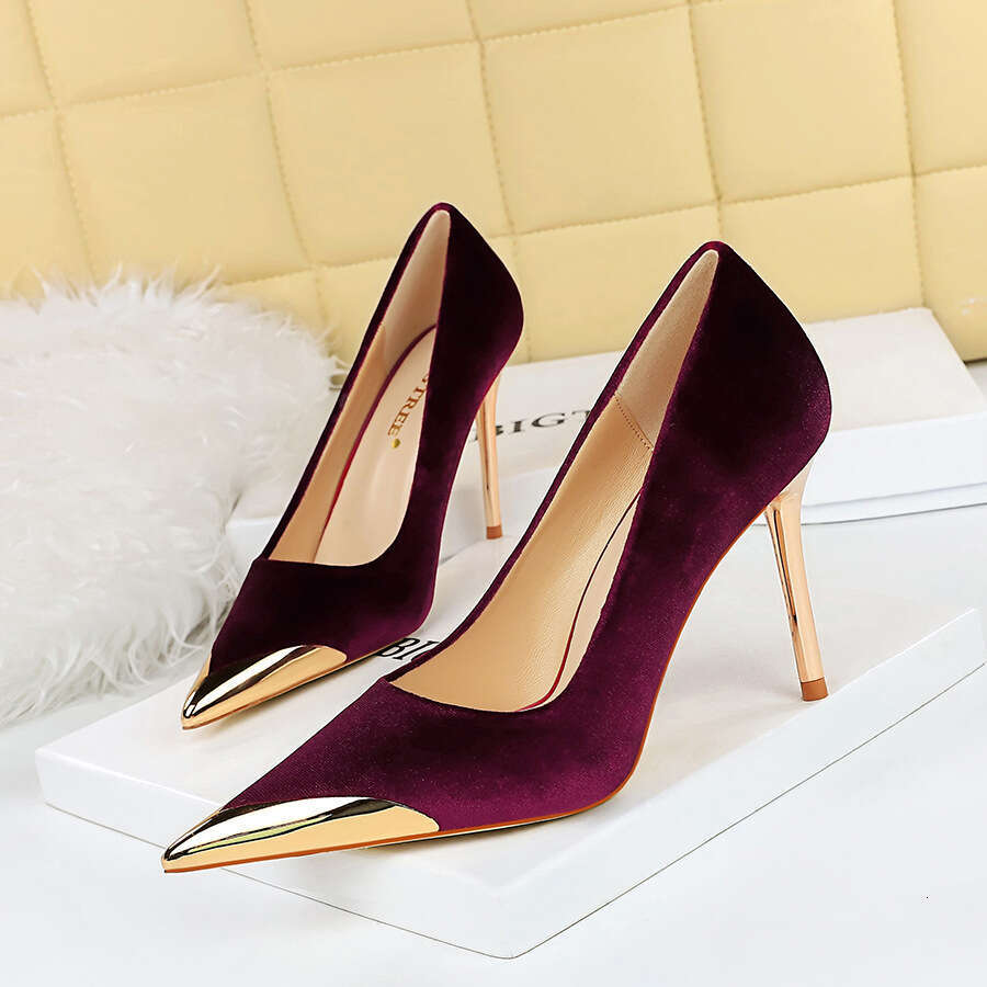 Women European And American Style Banquet Fashion Light Luxury High Heels Stiletto Metal Pointed Suede Women S Shoes