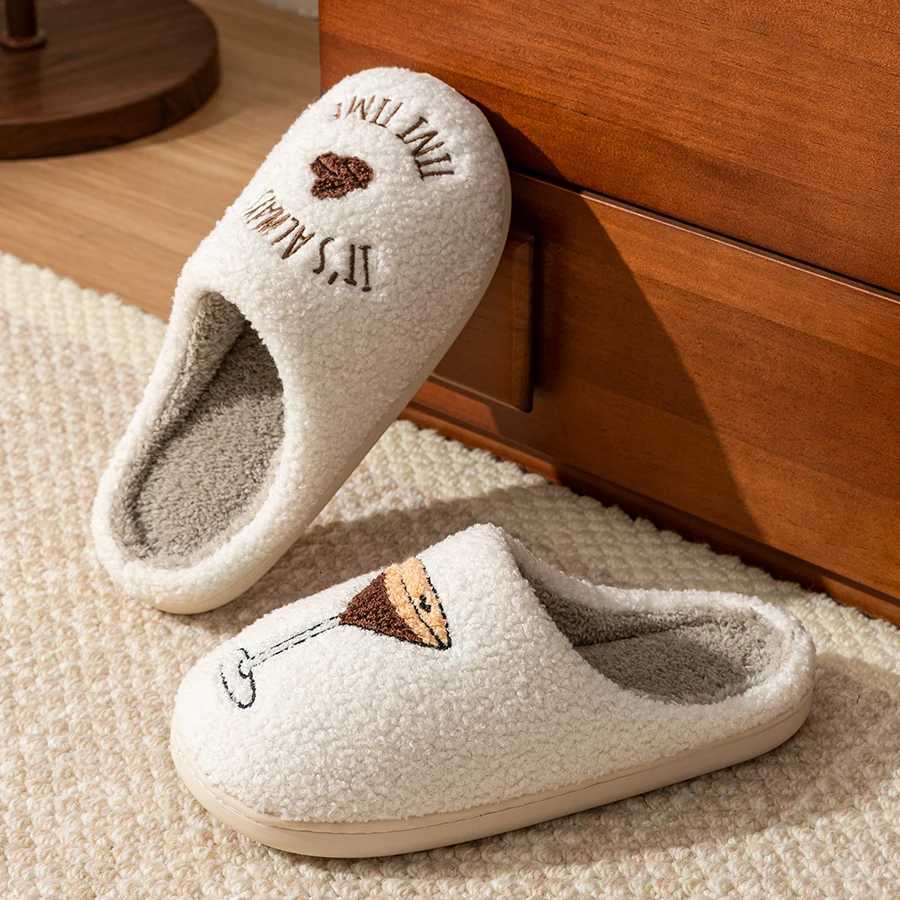Womens Slippers Winter Warm Indoor Exquisite Cup Pattern Comfortable Soft Sole Fashionable Breathable Couple Home Bedroom Shoes S260305