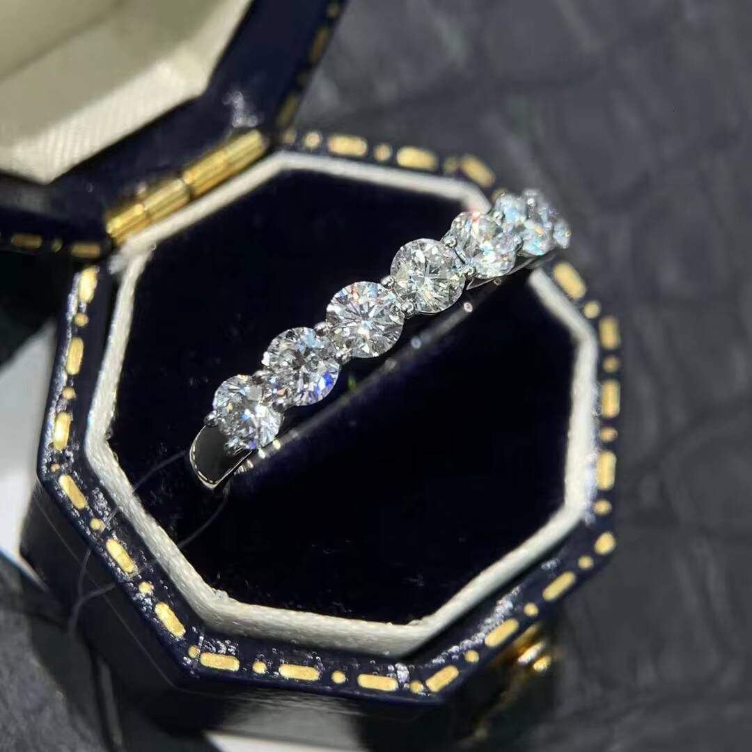 Custom Lab Diamond Jewelry 9K/10K/14K/18K Band Diamond TS10 Womens Proposal Engagement Ring with IGI CMA Certificate
