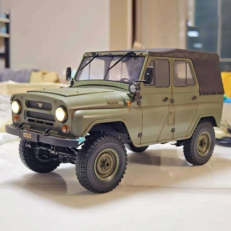 New Wpl C94 1:12 Watts Uaz-469 Jeep Off-Road Vehicle Simulation Model Children Remote Control Toy Car Gifts C260305
