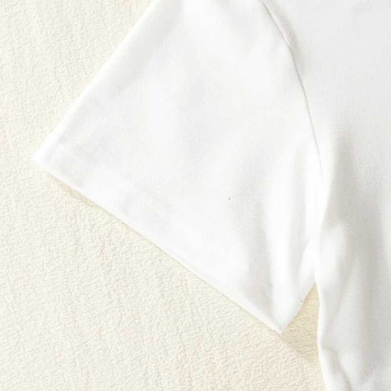 This kids' cartoon rabbit short-sleeve set is breathable, comfortable, and stylish, making it a versatile casual two-piece set for both boys and 