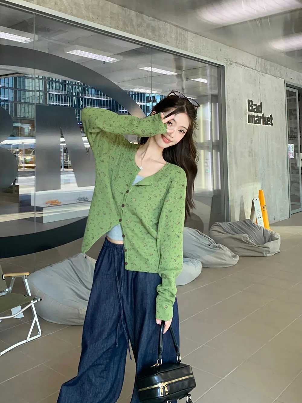 Lazy Style Sweet and Spicy Round Neck Green Floral Fresh Knit Cardigan Sweater Jacket Womens Outerwear Long Sleeved Top M260306