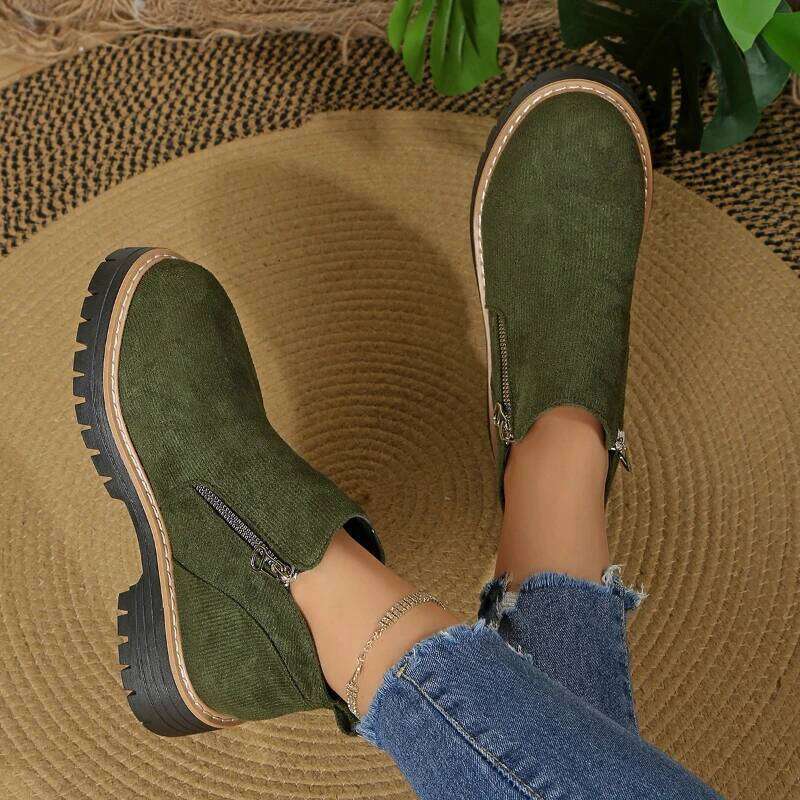 2025 New Women's Thick Bottom Anti slip Wear resistant Short Fashionable Comfortable and Casual Fashion Boots