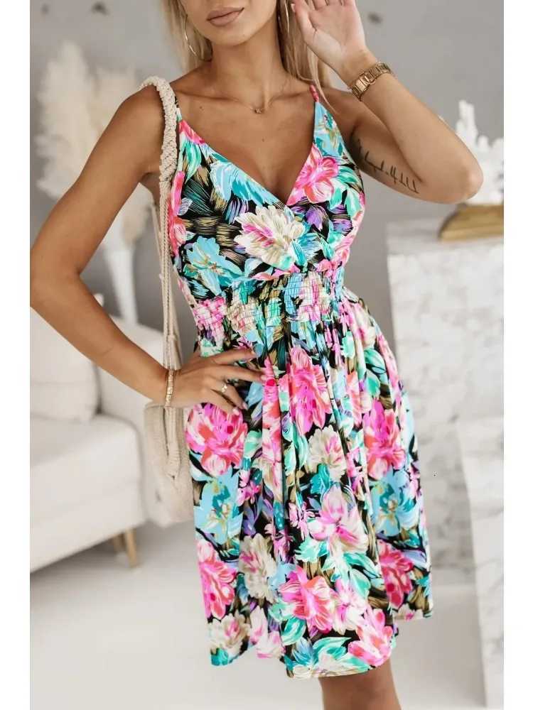 New Fashion Womens Summer Wrap Pleated Dresses Ladies Floral Print Sexy Spaghetti Strap Sling DressBeach Dress A Line Sundress X260306