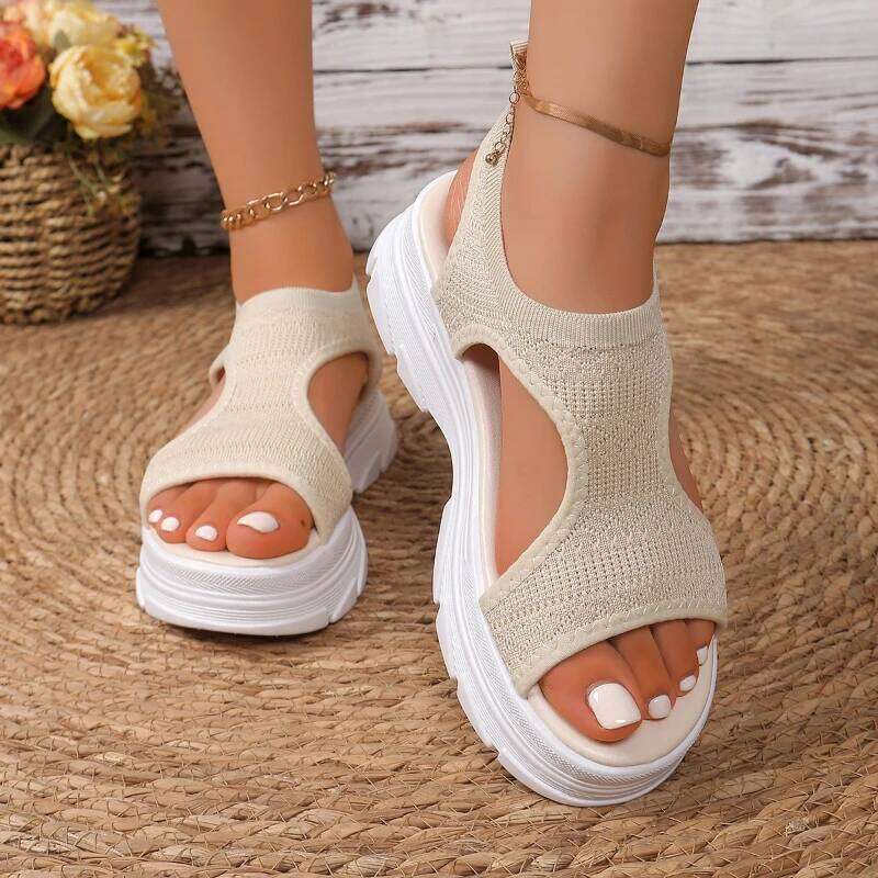 2026 Summer New Fashionable Solid Color Thick Bottom Sandals Outdoor Comfortable Breathable Open toed Lightweight Casual Shoes