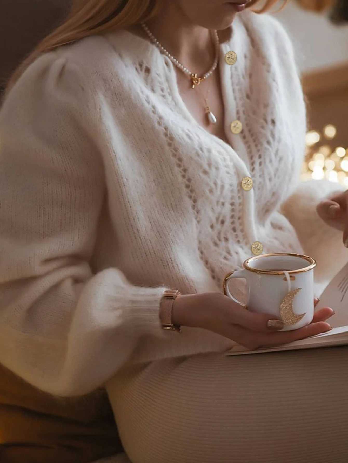 New Autumn/Winter Womens Cardigan Sweater Apricot-Colored Fitted Round Neck Knit Cardigan Casual and Elegant Versatile for C M260306