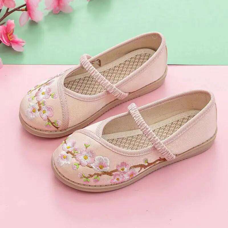 New Children's Ethnic Style Embroidered Canvas Rubber Sole Linen Insole Round Toe Slip-On Light Girls Vintage Hanfu Shoes 26H0306