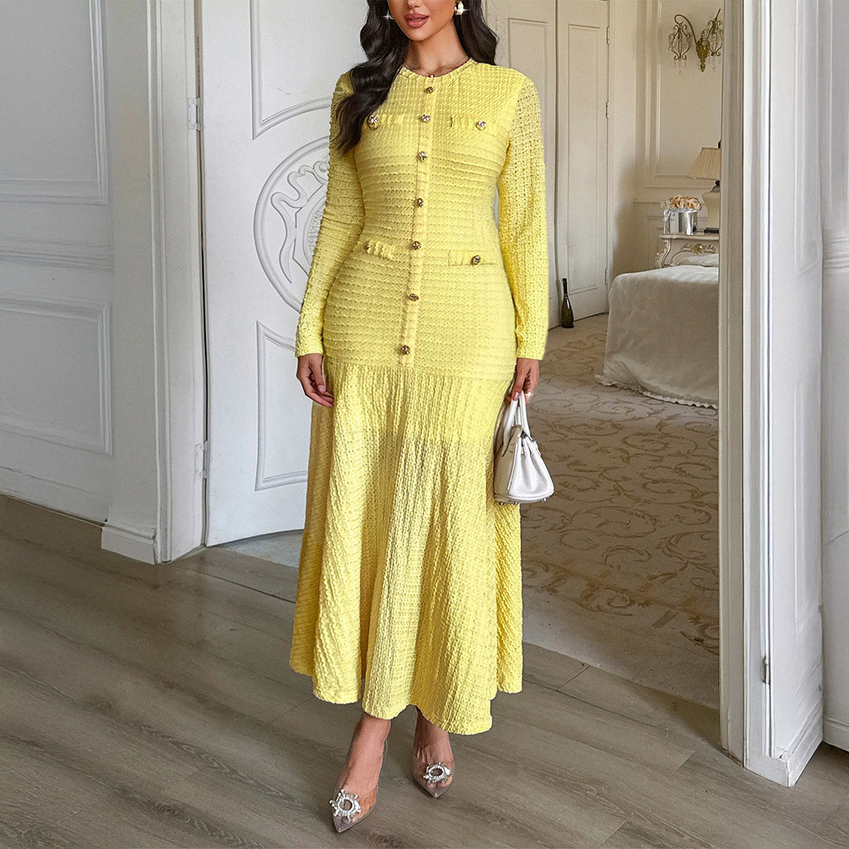 Off white dress spring / autumn womens dress ladies slim elegant bottoming dress 240717