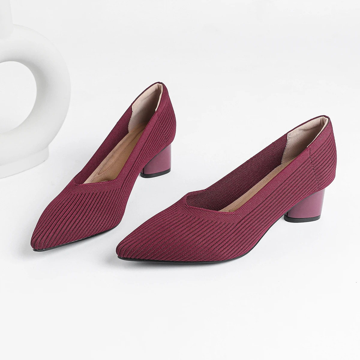 Womens high heels pointed knit breathable and comfortable shoes 5cm high for autumn 260306