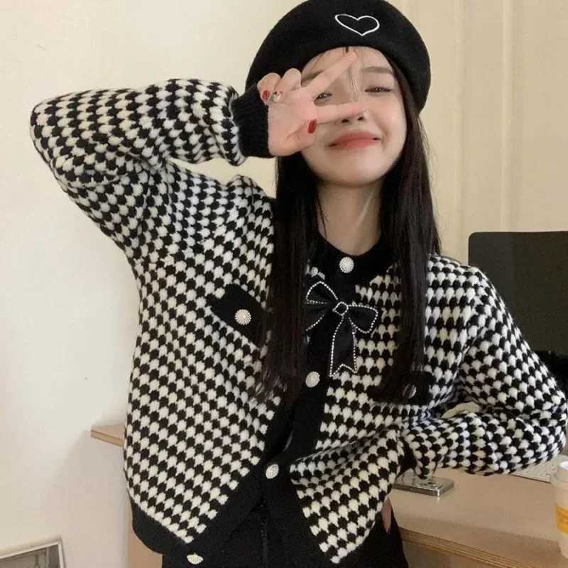 Womens Korean fashion long-sleeved knit sweater cardigans outwear coat butterfly knitting all-match fashion M260306