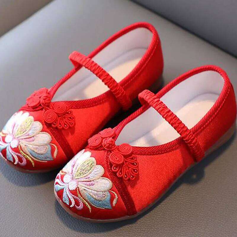 2023New Embroidery Kids for Flat Heel Chinese Style Ballets Flats Spring Autumn Loafers Girls Shoes CSH1434 26H0306