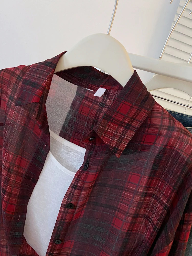 Red Black Checkered Long Sleeve Sunscreen Shirt for Womens Spring and Autumn Loose and Lightweight Shirt Top Outer 260306