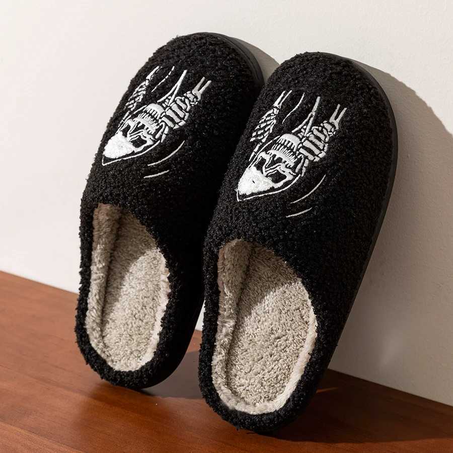 Halloween Funny Skull Face Womens Slippers Indoor Soft Good Breathable Comfortable Slipper Couple Fashion Winter Cotton Shoes S260305