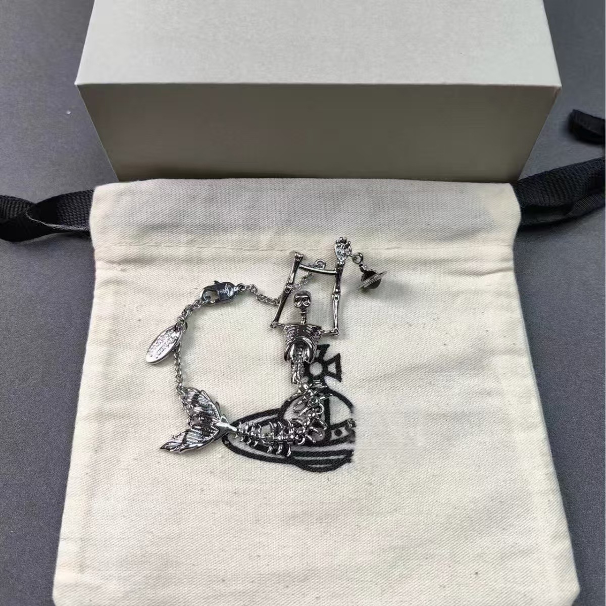 Necklace Bracelet Earrings Queen Mother Mermaid Skeleton Saturn Necklace Bracelet Earrings For Women Vintage Punk Style Collarbone Chain