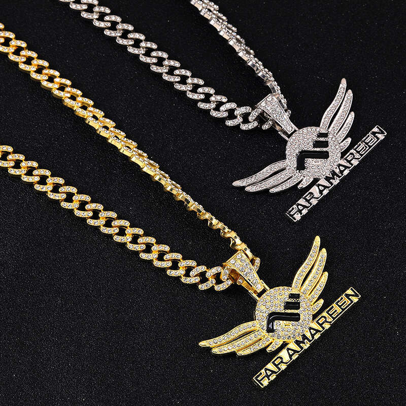 Diamond-encrusted wings, exaggerated necklace with letter pendant, high-quality electroplated Cuban color-retaining, light luxury collarbone chain, wh