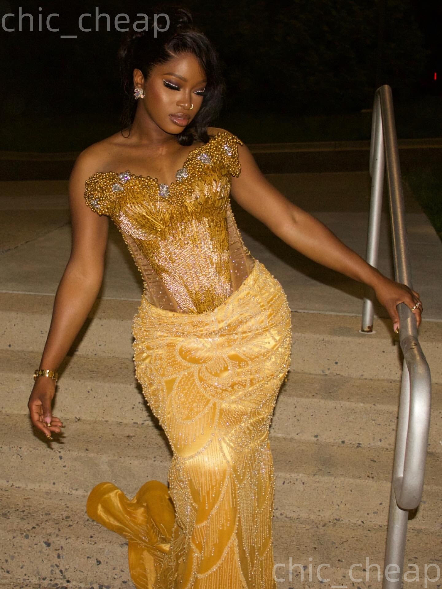 Aso Ebi Gold Prom Dress 2026 Mermaid Prom Dress Pearls Beaded Detachable Train Evening Dresses For Black Women Birthday Party Formal Receiption Gowns 