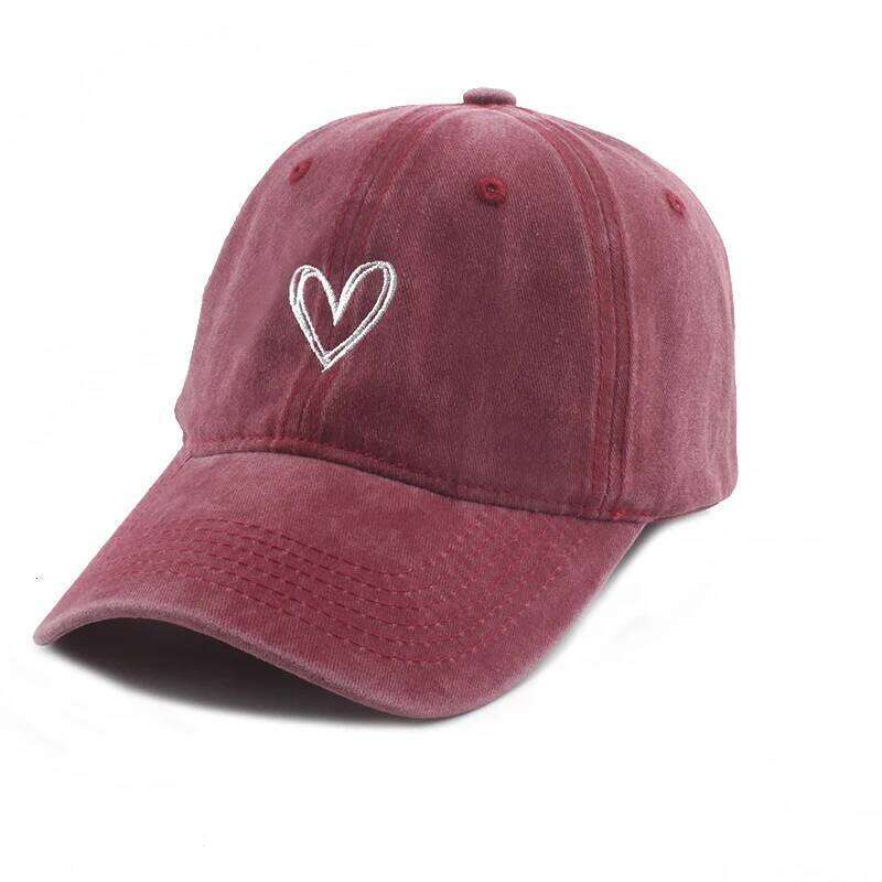 Fashion Outdoor Sport Baseball Caps For Men Women Love Heart Embroidery Snapback Cap Washed Cotton Dad Hat Y260304