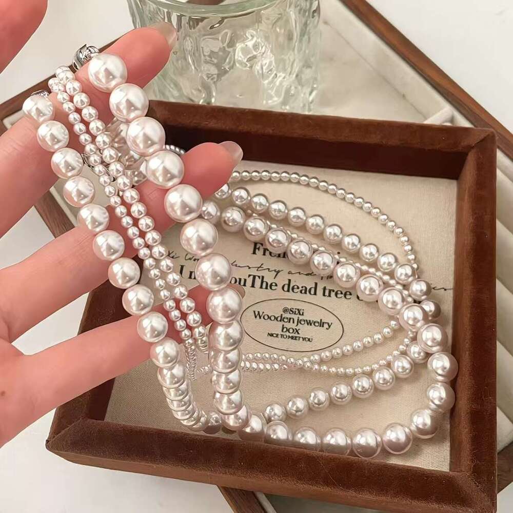 Spring New Manta Rose Pink Purple Pearl Necklace French Gentle Light Luxury Niche Collarbone Chain