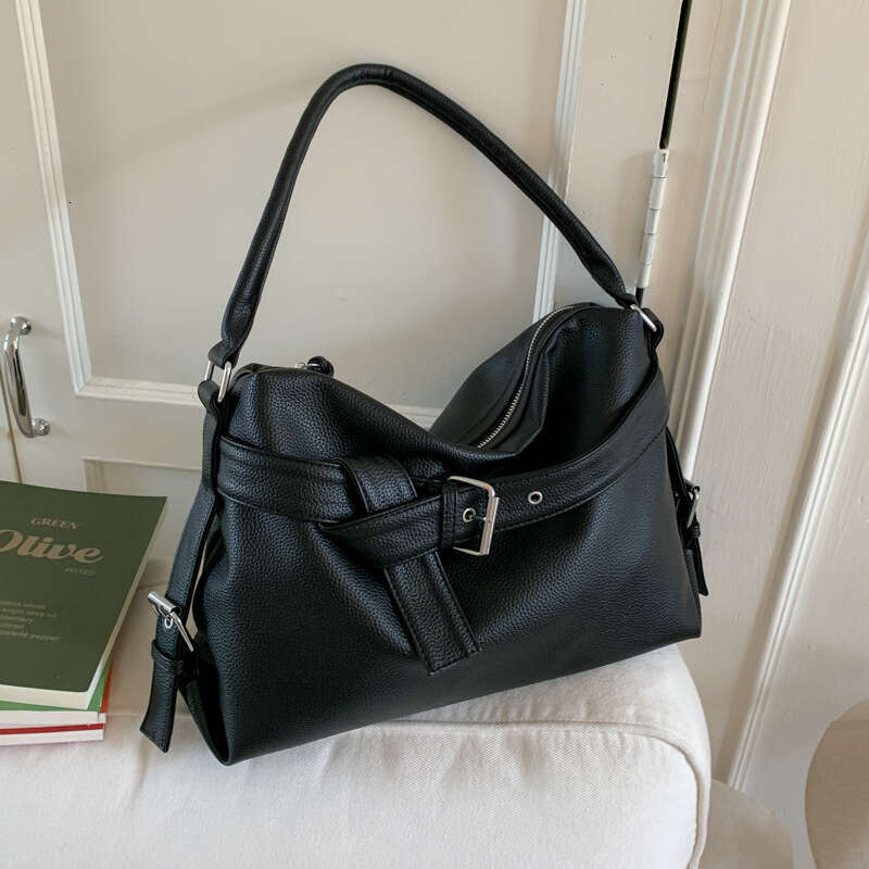 Women Large Capacity Versatile Hot Girl Motorcycle Personality Fashionable Handheld Tote Casual Commuting Single Shoulder Crossbody Bag