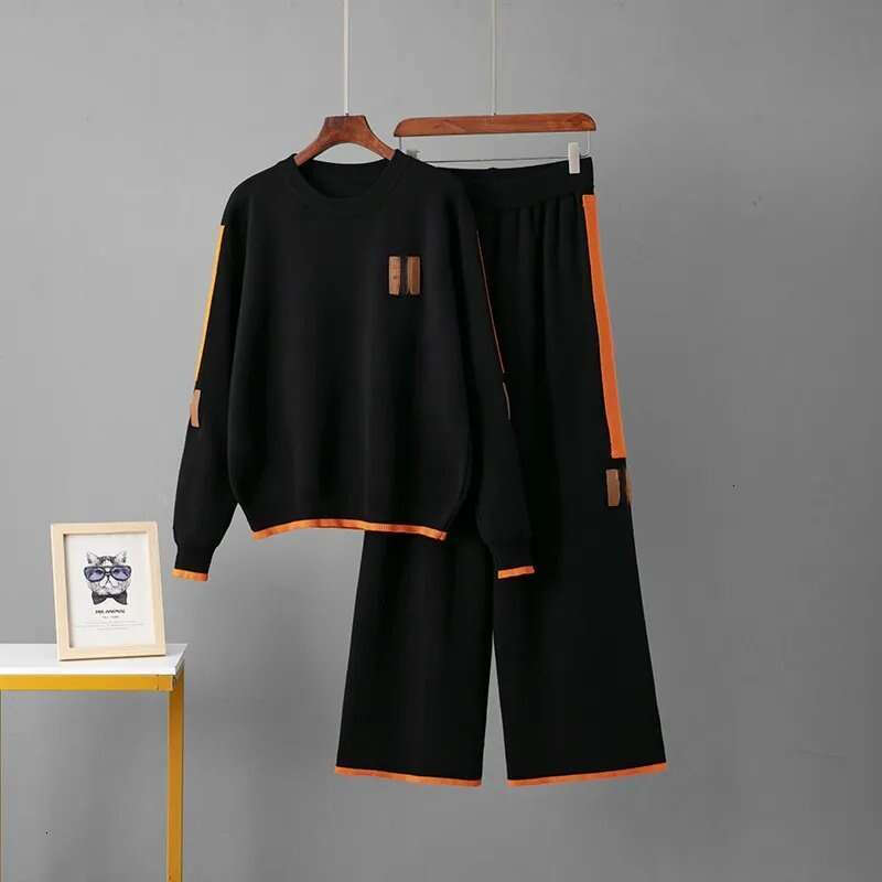 2026 Designer Women's Knitted Casual Set Round Neck Top and Loose Sports Pants Casual Two Piece Set