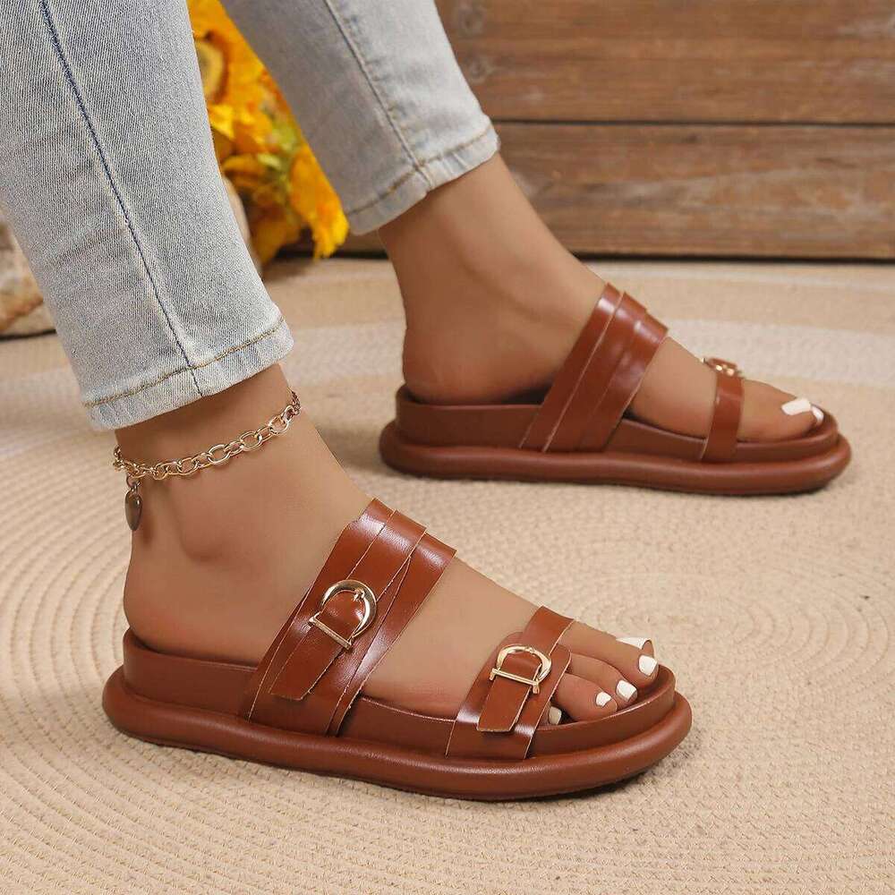 2026 Casual Flat Women Beach Slippers Outdoor Thick Bottom Female Summer Slides Metal Buckle Soft Leather Ladies Roman Shoes