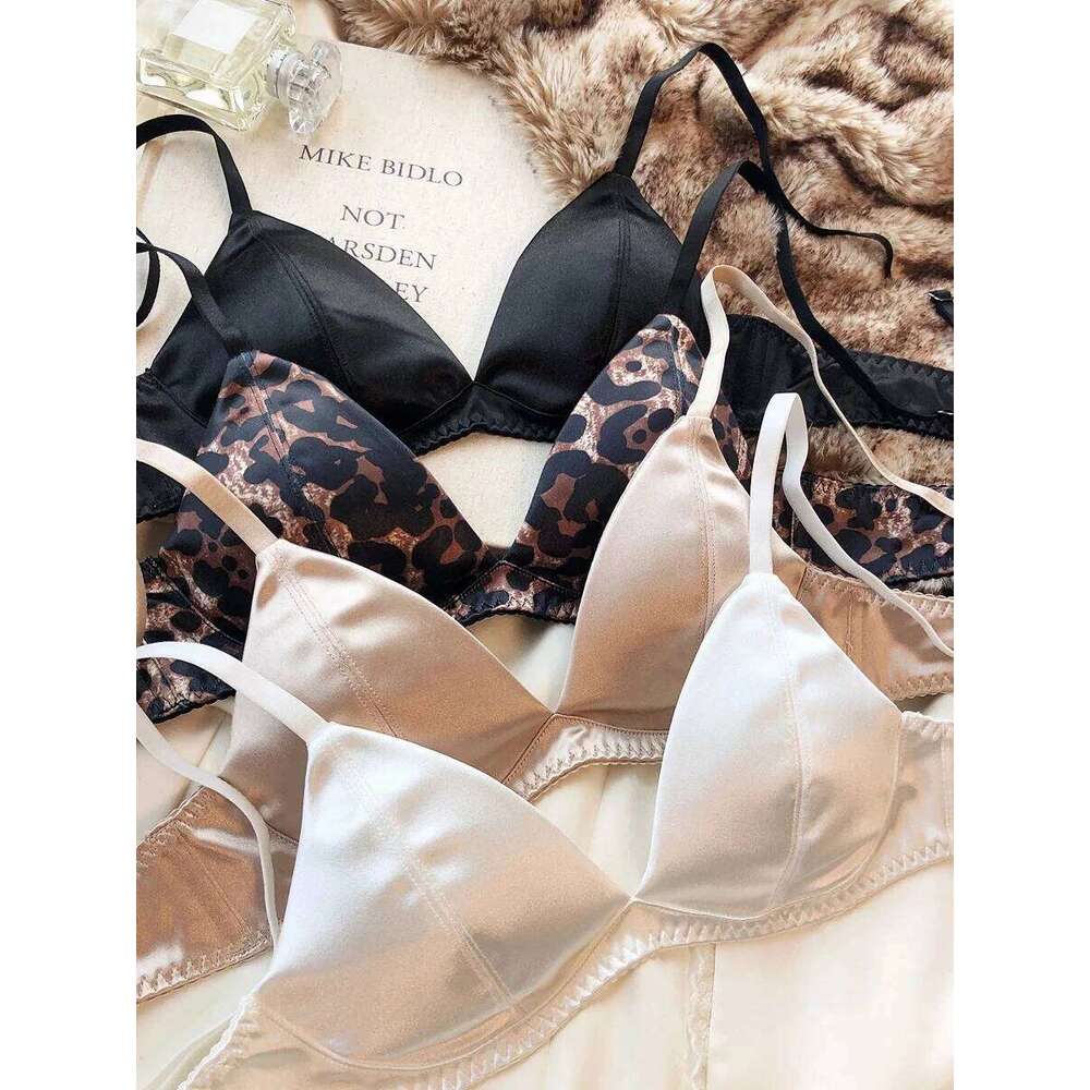 Summer Women Underwear Sexy Silken Triangle Cup Wireless Bras French Bralette Seamless Intimates Bra and Thong Lingerie Set