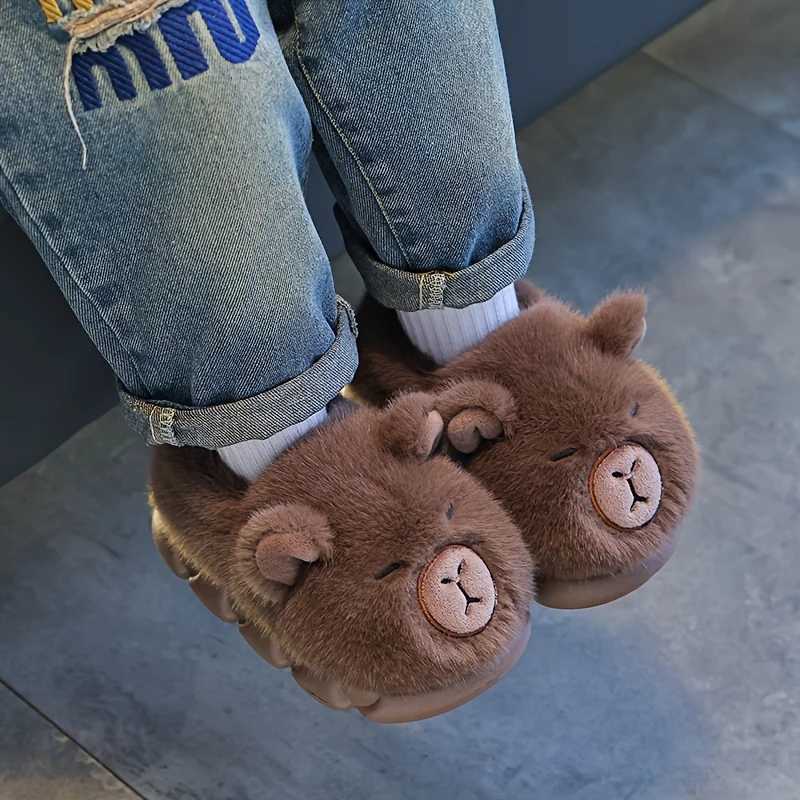 Kids Winter Warm Cotton Slippers Cute Capybara Slip-On Shoes for Boys Girls Soft Non-Slip Soles Lightweight Easy Wear Closure S260305
