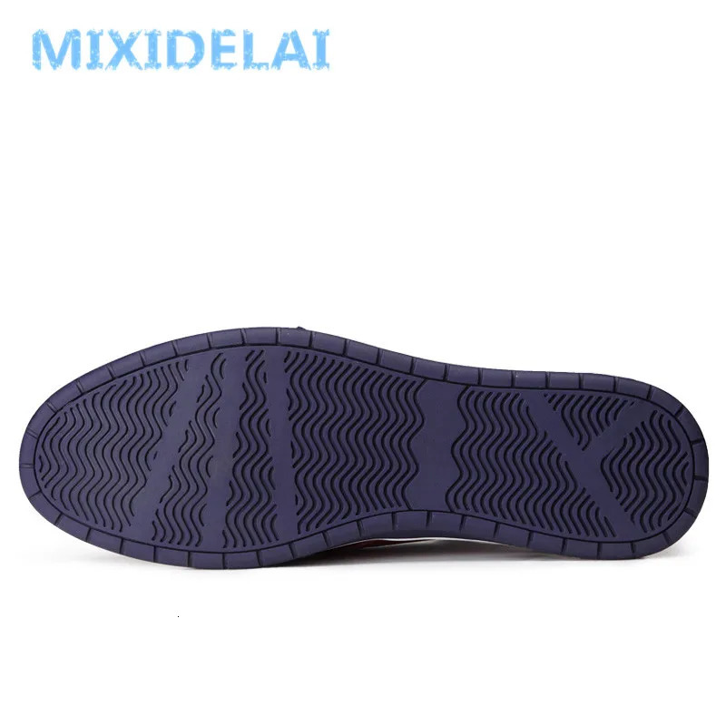 MIXIDELAI Summer Breathable Holes Soft Male Casual Leather Shoes Adult Flat Footwear Comfortable Shoes For Men 260305