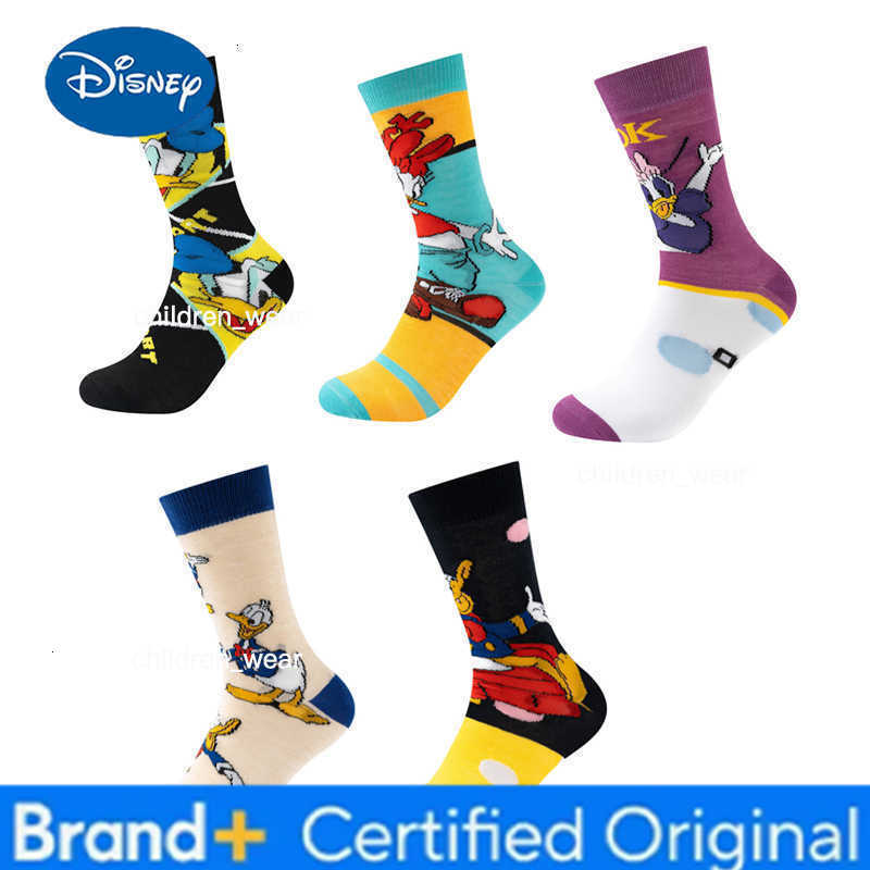 Disney 5pcs Donald Duck Cartoon Stockings Mens Socks Soft Breathable Vintage Socks Winter Climbing Non Slip Design Socks Gift H260306