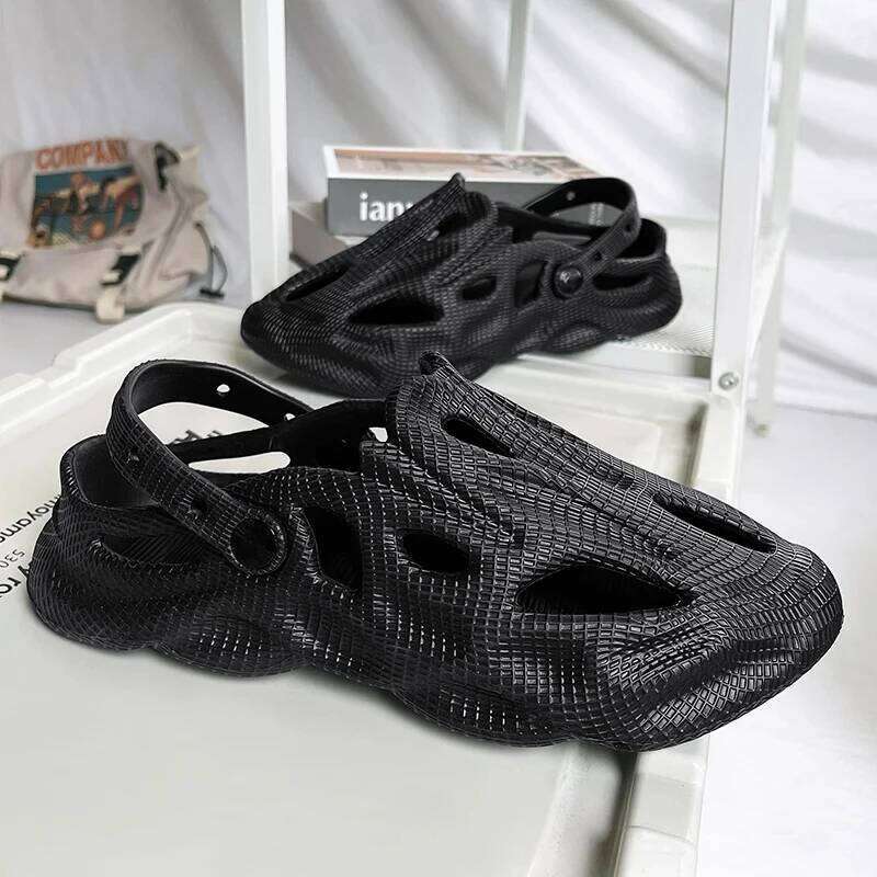 Litfun Men Fashion Summer Slippers 2025 New Hollow Hole Clogs Outdoor Non-slip Beach Slides Comfy Soft EVA House Sandals