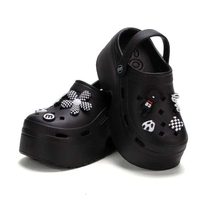Women Chunky Platform 2024 Summer Soft Thick Sole Diy Clogs Garden Shoes Woman Closed Toe Non-Slip Beach Slides Sandals