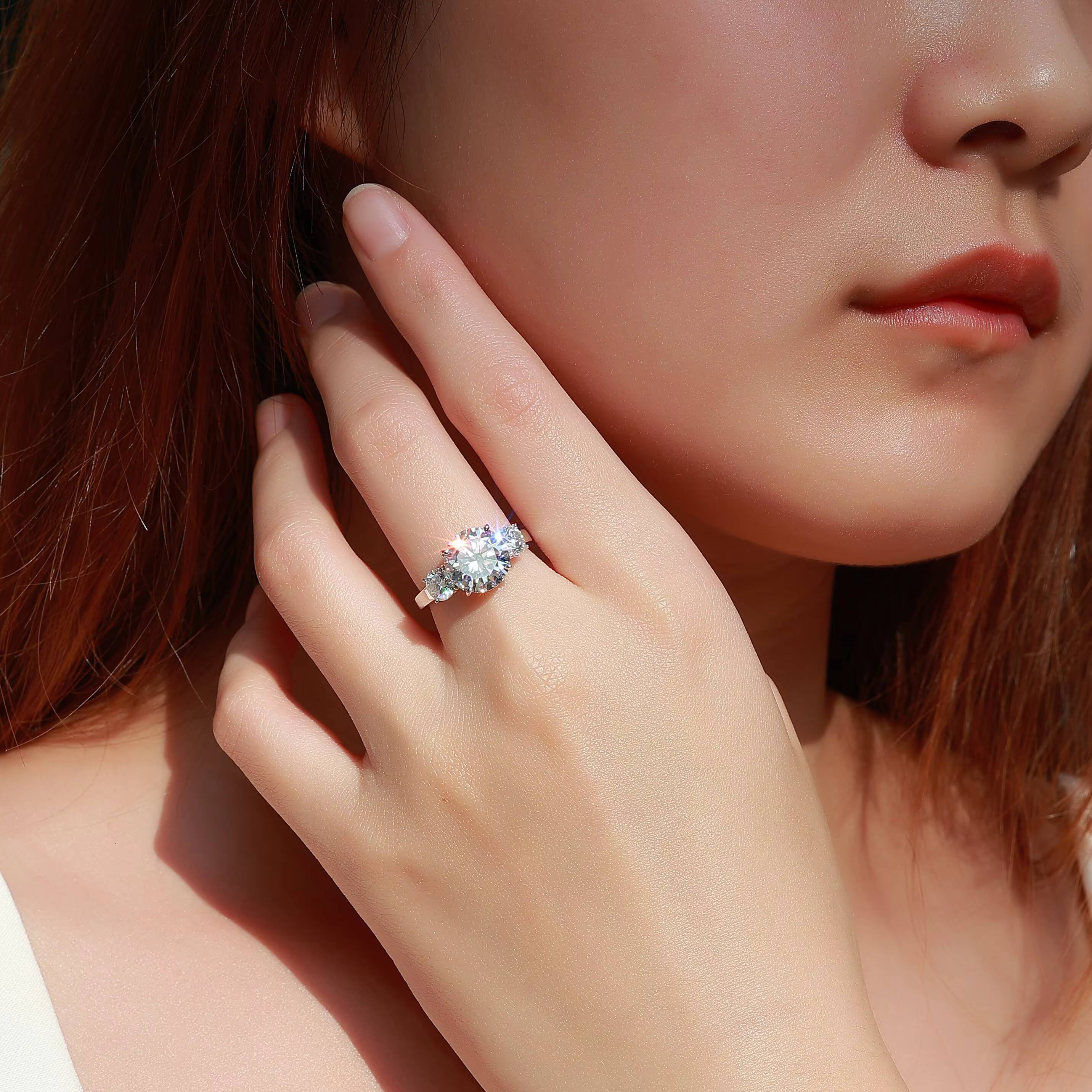 50 CTW Luxury Three-Stone Round Cut Moissanite Engagement Ring S925 Sterling Silver Fine Jewelry
