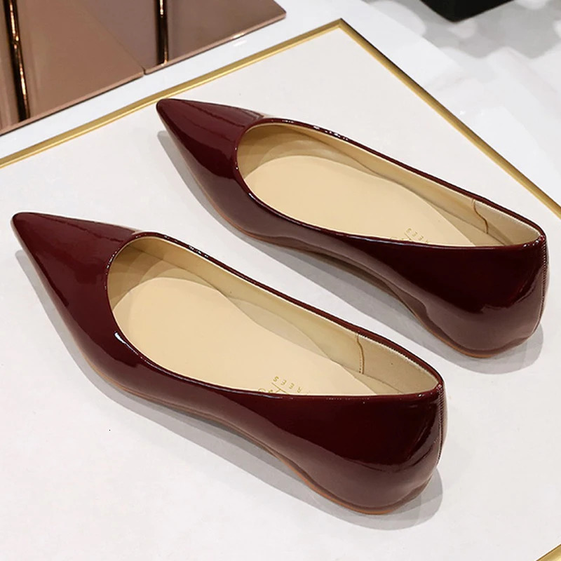 patent leather Women Flats Lady Sexy Evening Party Slip On Flat Shoes Women Sharp pointed low heel shoes leisure Female Shoes 260306