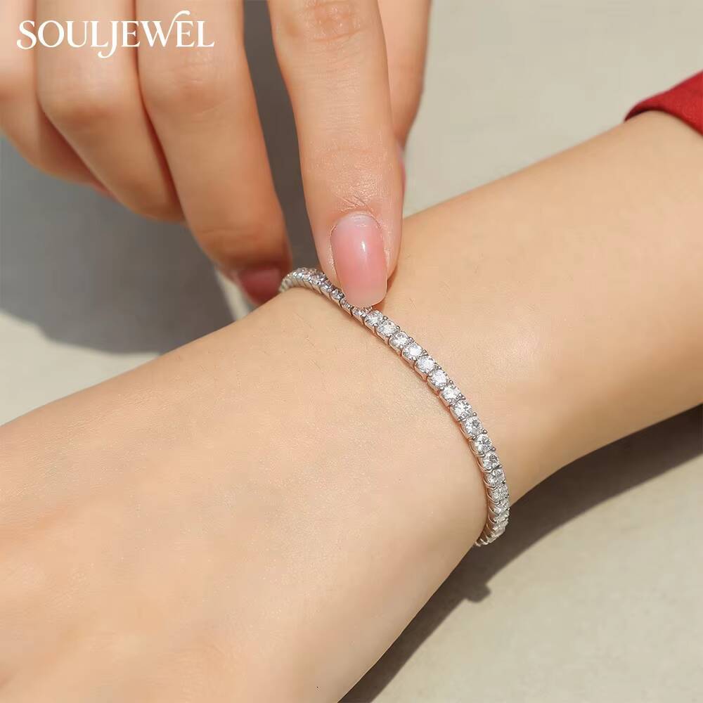 S925 Rhodium-Plated Moissanite Tennis Bracelet Elegant Jewelry Gift for Men Women Perfect for Daily Wear and Parties