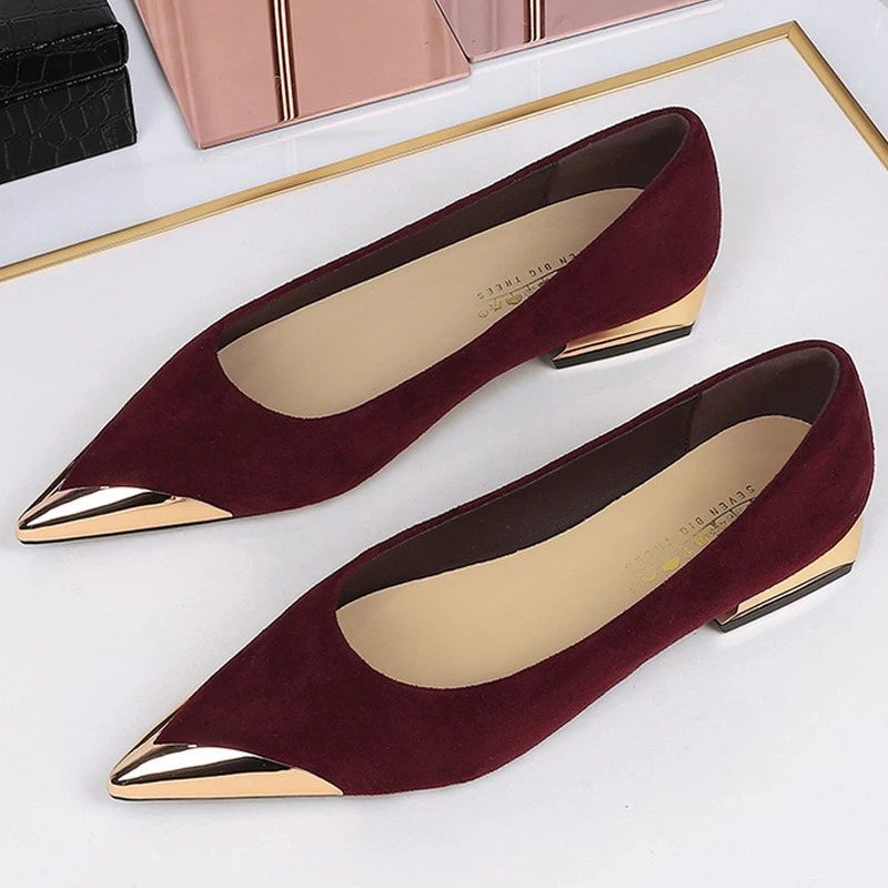 Retro womens low heeled shoes suede Ladies shoes Metal pointed tip women shoes Comfortable Female shoes low heel Office shoes 260306