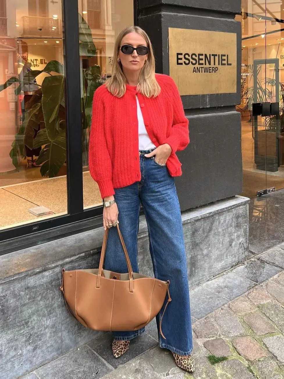 Women O-neck Single Breasted Cardigan Knitted Sweater Coat 2025 Autumn Winter Casual Long Sleeve Red Warm Sweater Tops Clothes M260306