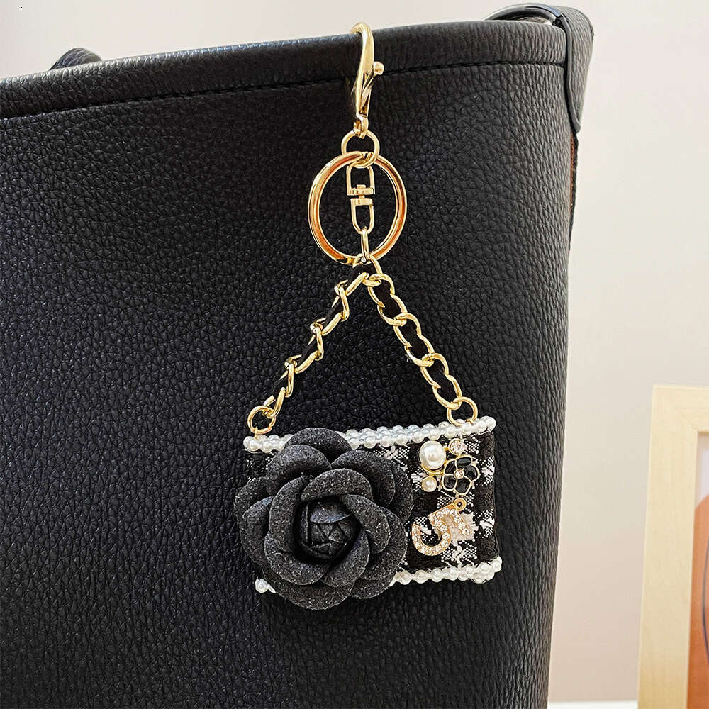 Luxury Version Fashionable Camellia Model Keychain Creative Handmade Car Women's Bag Pendant Accessory Gift