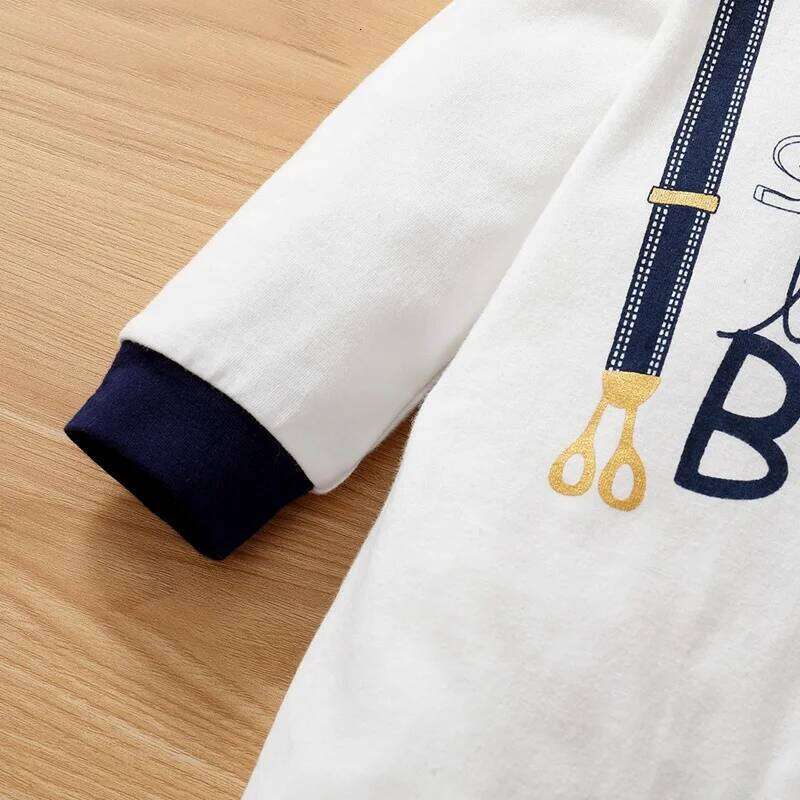 Letter Printed Small gentleman Long sleeved Jumpsuit for Newborns Baby Boy 0-18 Months in Spring and Autumn Z260306