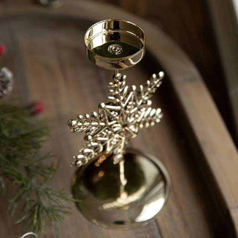 Golden Wrought Iron Candlestick Star Elk Tree Candle Holder Merry Christmas New Year Table Decoration XJ260305