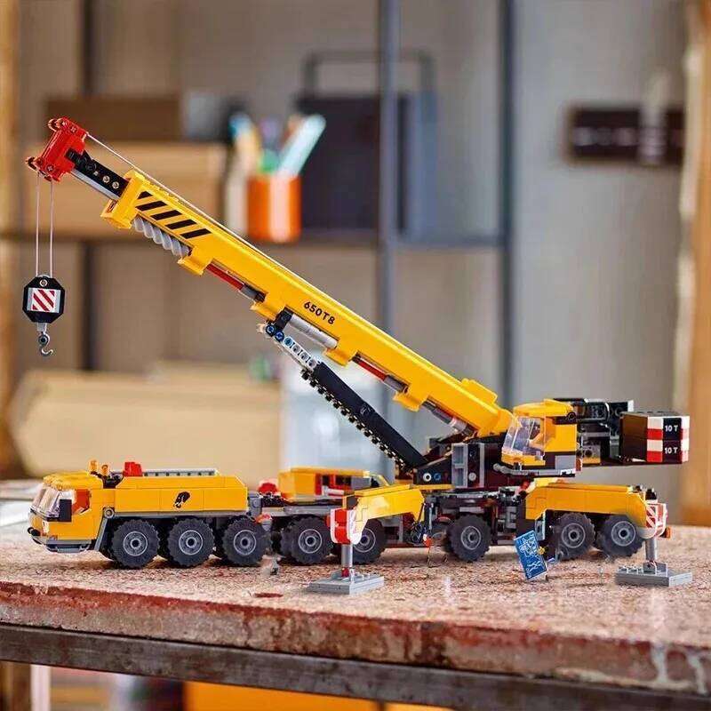 Suitable for city series yellow mobile engineering boy assembling building block crane children's toy Christmas gift Z260306