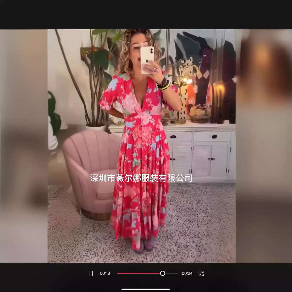 2026 New Plus Size Super Elegant High-Stretch V-Neck Floral for Beach Vacation, Loose Long Dress