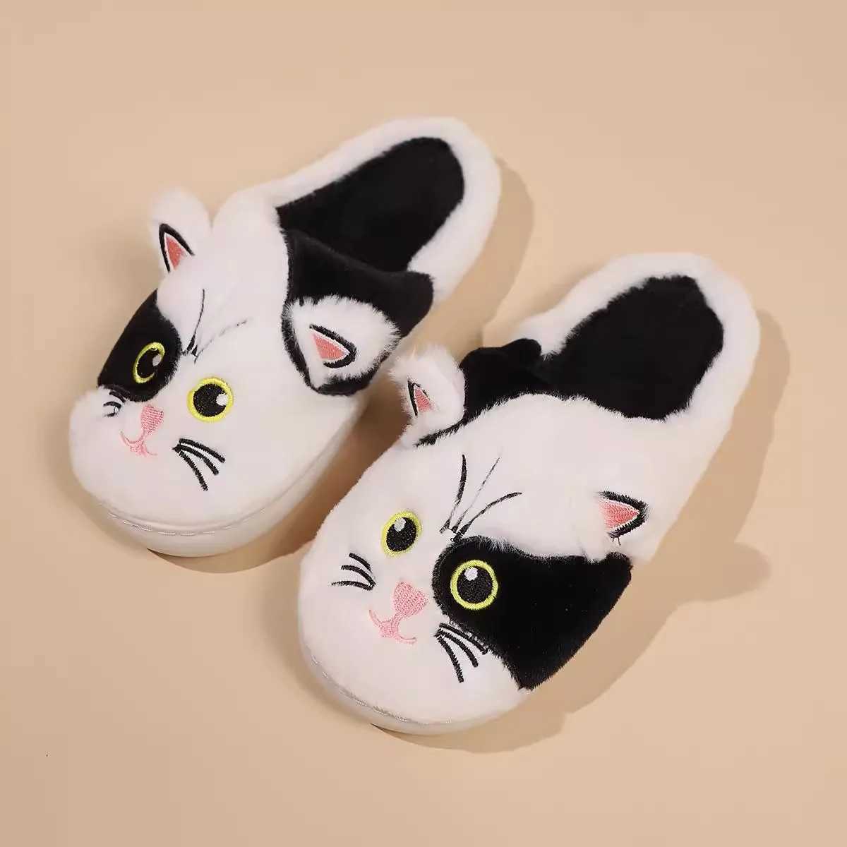 New Cute Cartoon Cat Slippers Men Warm Plush Slides Indoor Bedroom Anti-Slip Floor Slipper Couple Winter Home Slipper Women Shoe S260305