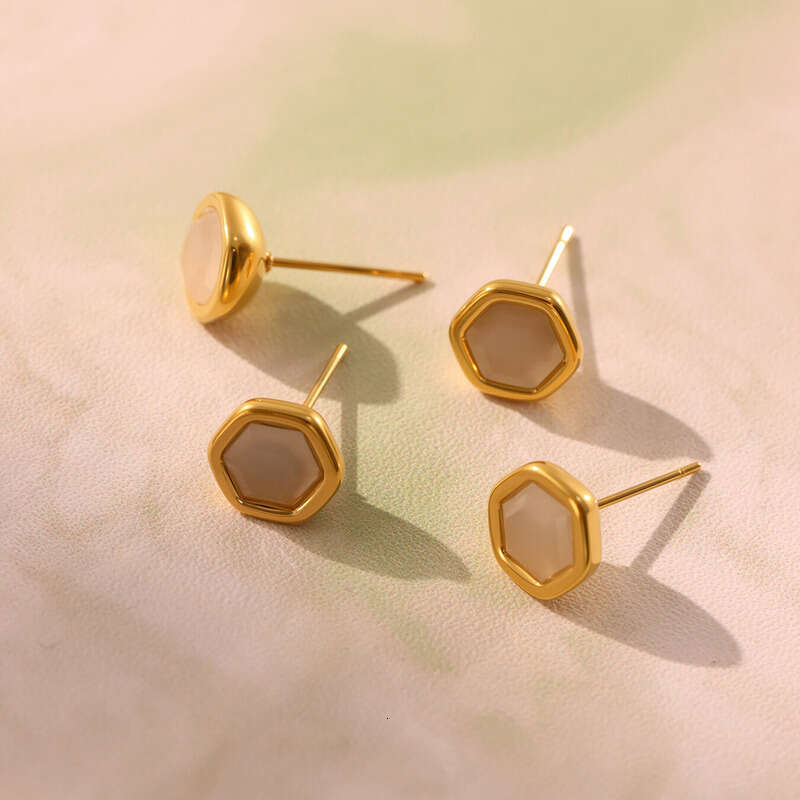 Women's Vintage Earrings: Natural Opal Faceted Hexagonal Stud Earring Stainless Steel Gold-plated Simple Compact Exquisite Light Luxury Jewelry f