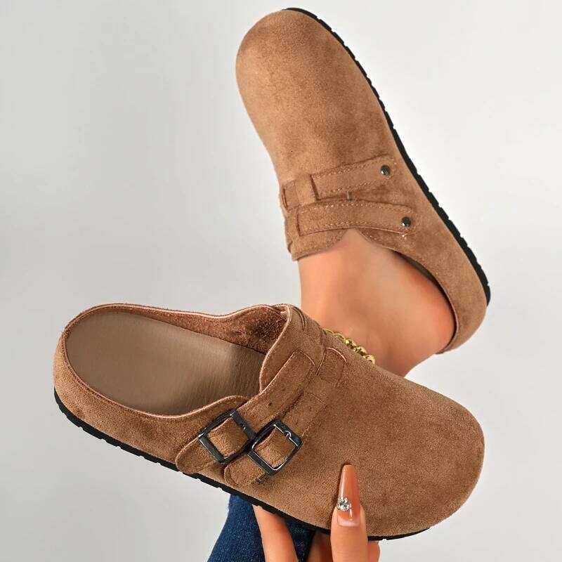 2026 New Women's Classic Retro Anti slip Outdoor Baotou Casual with Double Buckle Fashion Design Flat Shoes