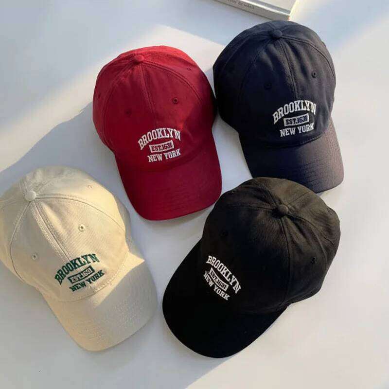 1Fashionable All-Match Letter Embroidery Casual Universal Sun-Proof Men's and Women's Outdoor Fashion Baseball Cap Y260304