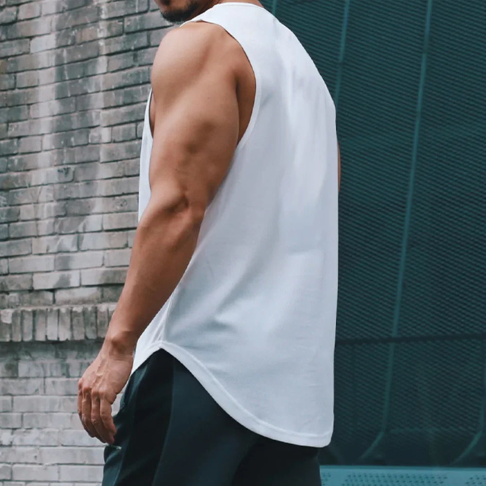Mens Gym Tank Top Fitness Sleeveless Running Sports T-Shirt Men Quick-drying Training Bodybuilding Gym T-Shirt Men Male Vest 260306