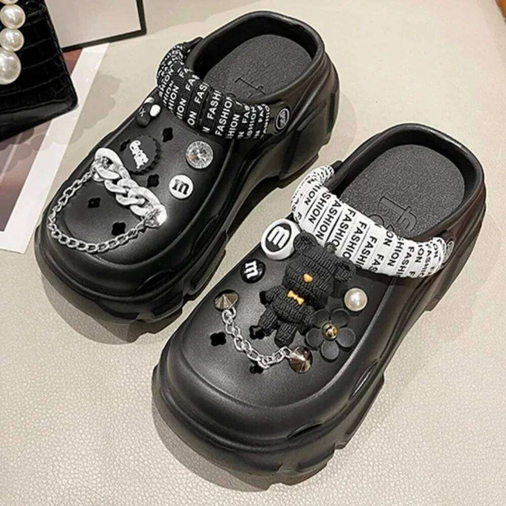 Bling Pearls Diamond Cute Bear Decor Vented Clogs Slides 7CM Platfrom Outdoor Beach Sandals Summer Girls Slippers Women Shoes