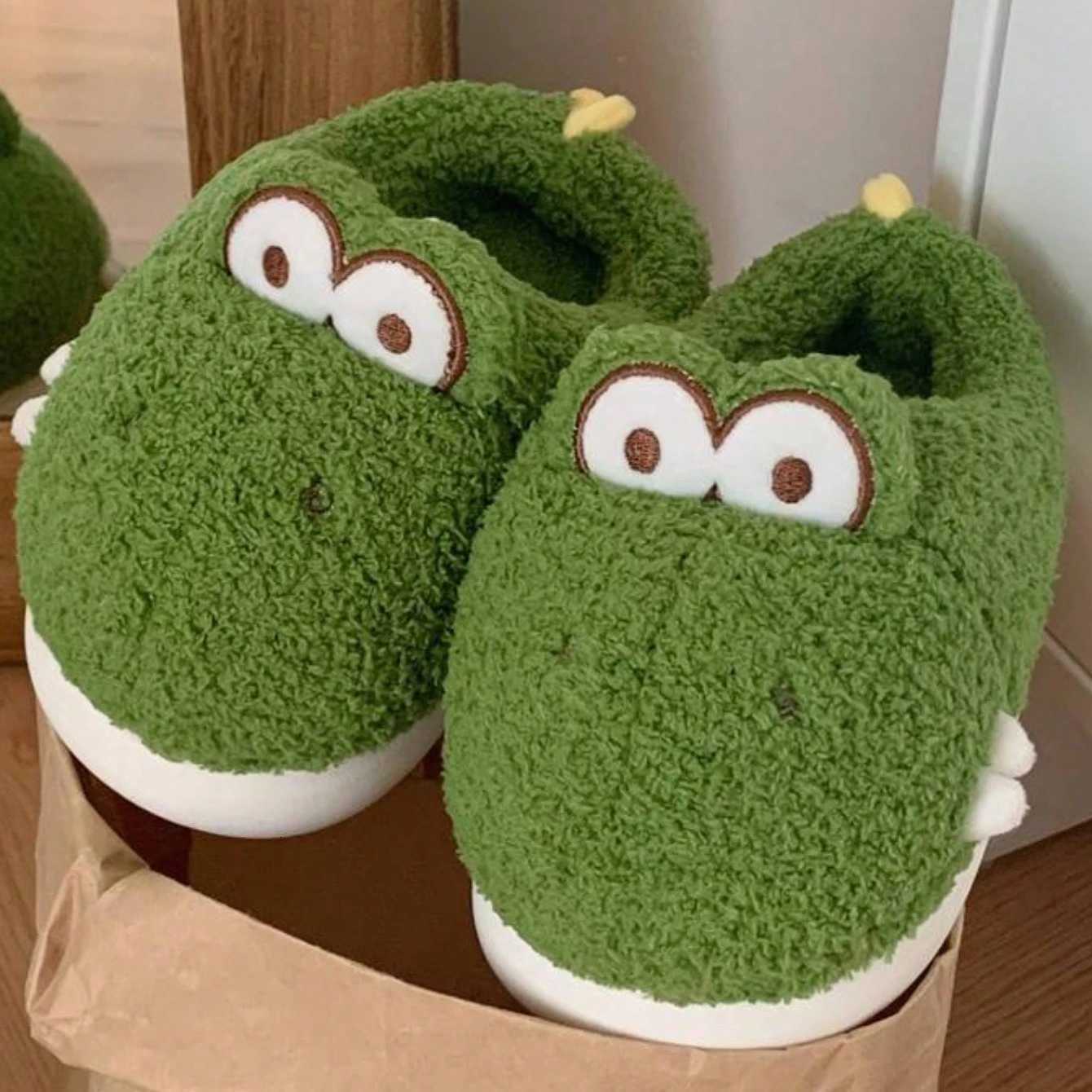 Cute Dinosaur Winter New Women Slipper Soft Heel Platform Fur Warm Indoor Comfortable Home Fluffy Home Slippers S260305
